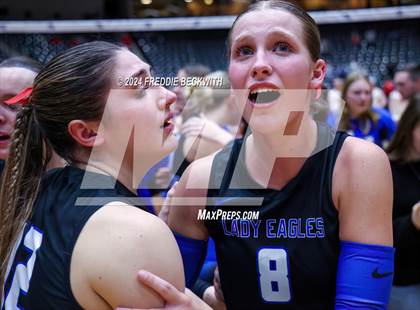 Thumbnail 1 in Bellville vs. Decatur (UIL 4A Volleyball Division I Final) photogallery.