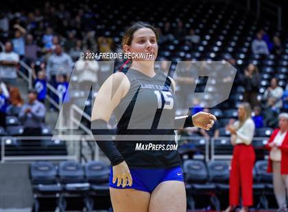 Thumbnail 3 in Bellville vs. Decatur (UIL 4A Volleyball Division I Final) photogallery.