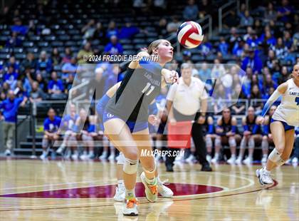 Thumbnail 1 in Bellville vs. Decatur (UIL 4A Volleyball Division I Final) photogallery.