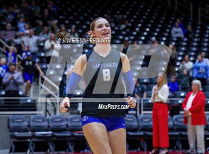 Thumbnail 3 in Bellville vs. Decatur (UIL 4A Volleyball Division I Final) photogallery.