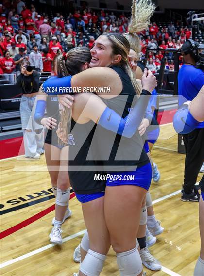 Thumbnail 1 in Bellville vs. Decatur (UIL 4A Volleyball Division I Final) photogallery.