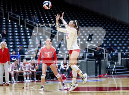 Thumbnail 3 in Bellville vs. Decatur (UIL 4A Volleyball Division I Final) photogallery.
