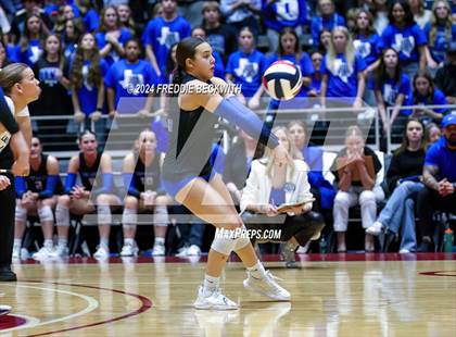 Thumbnail 2 in Bellville vs. Decatur (UIL 4A Volleyball Division I Final) photogallery.