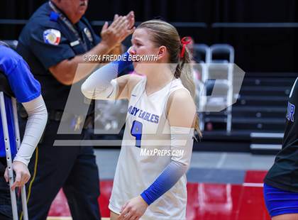 Thumbnail 2 in Bellville vs. Decatur (UIL 4A Volleyball Division I Final) photogallery.