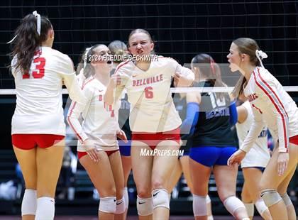 Thumbnail 3 in Bellville vs. Decatur (UIL 4A Volleyball Division I Final) photogallery.