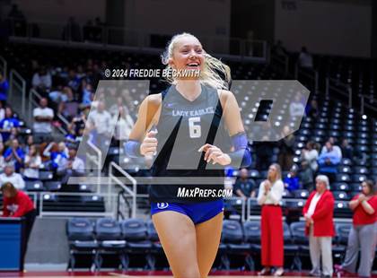 Thumbnail 2 in Bellville vs. Decatur (UIL 4A Volleyball Division I Final) photogallery.