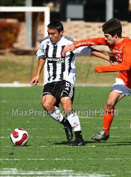 Thumbnail 3 in Marcus vs Rockwall ( Ice Bowl ) photogallery.