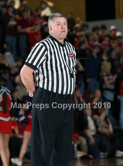 Thumbnail 2 in Sullivan East vs Unicoi County (Region 1 AA Finals) photogallery.