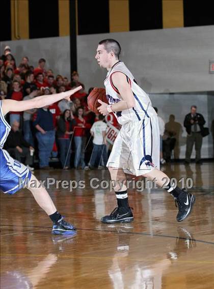 Thumbnail 2 in Sullivan East vs Unicoi County (Region 1 AA Finals) photogallery.