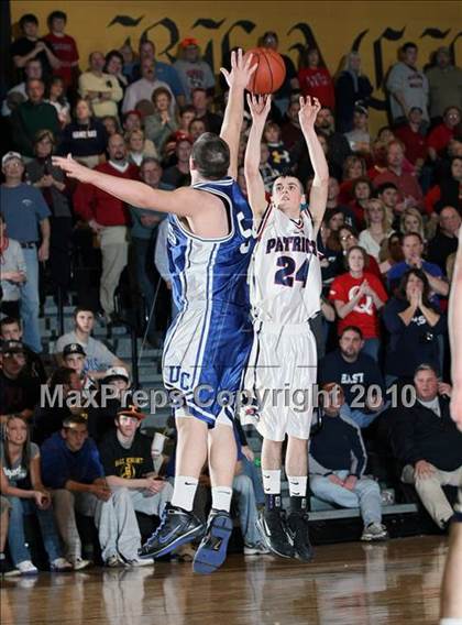 Thumbnail 2 in Sullivan East vs Unicoi County (Region 1 AA Finals) photogallery.