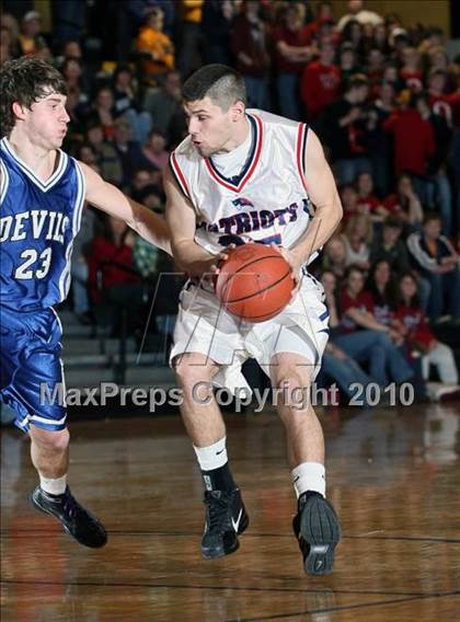 Thumbnail 1 in Sullivan East vs Unicoi County (Region 1 AA Finals) photogallery.