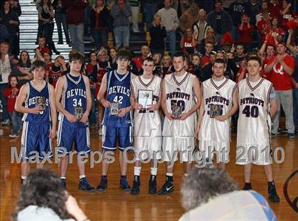 Thumbnail 2 in Sullivan East vs Unicoi County (Region 1 AA Finals) photogallery.