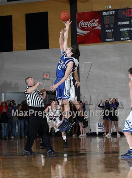 Thumbnail 3 in Sullivan East vs Unicoi County (Region 1 AA Finals) photogallery.