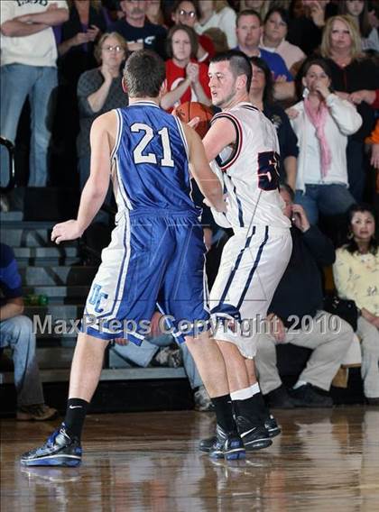 Thumbnail 1 in Sullivan East vs Unicoi County (Region 1 AA Finals) photogallery.