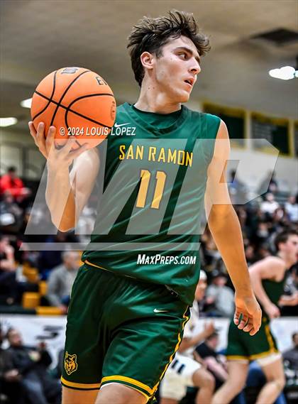 Thumbnail 2 in San Ramon Valley vs. Roosevelt (Damien Classic) photogallery.