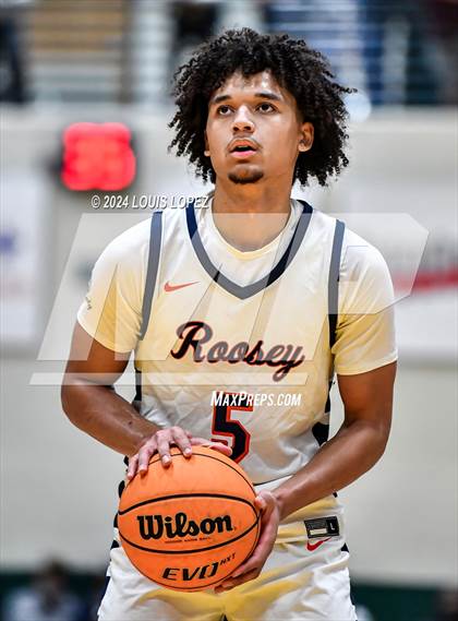 Thumbnail 1 in San Ramon Valley vs. Roosevelt (Damien Classic) photogallery.