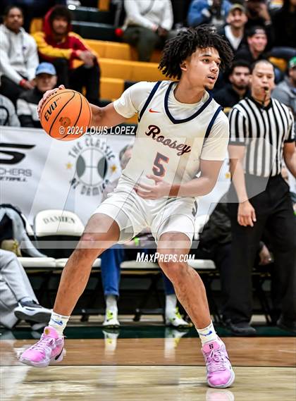 Thumbnail 3 in San Ramon Valley vs. Roosevelt (Damien Classic) photogallery.