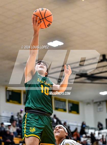 Thumbnail 3 in San Ramon Valley vs. Roosevelt (Damien Classic) photogallery.