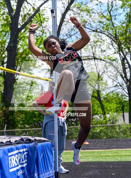 Thumbnail 1 in 5A East Conference Track Meet @ Mountain Home photogallery.