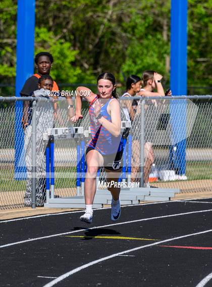 Thumbnail 1 in 5A East Conference Track Meet @ Mountain Home photogallery.