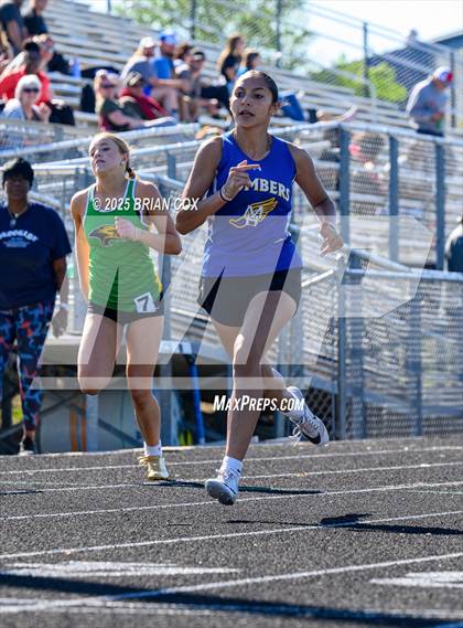 Thumbnail 2 in 5A East Conference Track Meet @ Mountain Home photogallery.