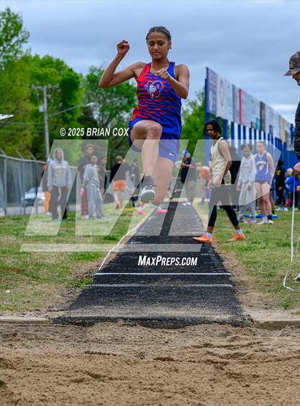 Thumbnail 1 in 5A East Conference Track Meet @ Mountain Home photogallery.