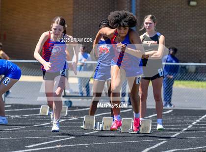 Thumbnail 3 in 5A East Conference Track Meet @ Mountain Home photogallery.