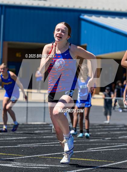 Thumbnail 1 in 5A East Conference Track Meet @ Mountain Home photogallery.