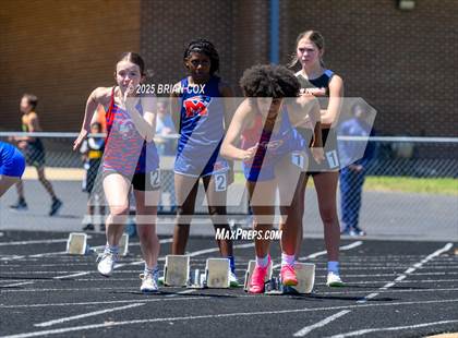 Thumbnail 2 in 5A East Conference Track Meet @ Mountain Home photogallery.