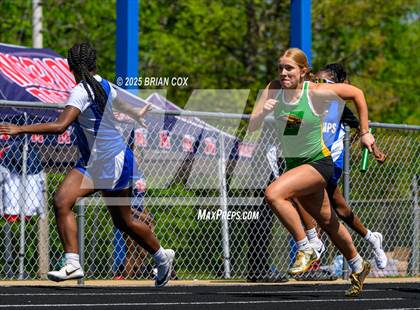 Thumbnail 3 in 5A East Conference Track Meet @ Mountain Home photogallery.