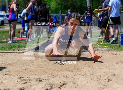 Thumbnail 3 in 5A East Conference Track Meet @ Mountain Home photogallery.