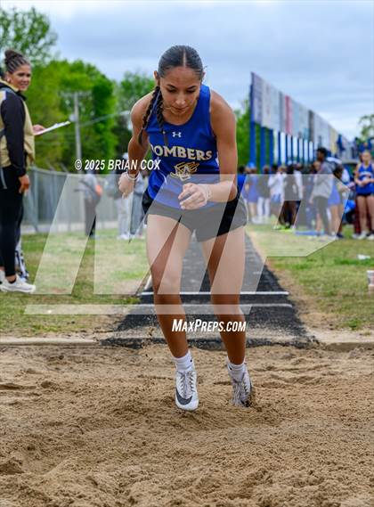 Thumbnail 1 in 5A East Conference Track Meet @ Mountain Home photogallery.