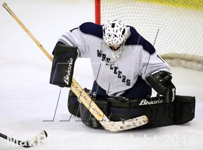 Thumbnail 1 in Lyman Hall/Haddam-Killingworth @ Staples-Weston-Shelton (CIAC DIII 1st Round) photogallery.