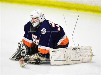 Thumbnail 3 in Lyman Hall/Haddam-Killingworth @ Staples-Weston-Shelton (CIAC DIII 1st Round) photogallery.