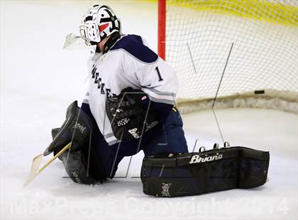 Thumbnail 1 in Lyman Hall/Haddam-Killingworth @ Staples-Weston-Shelton (CIAC DIII 1st Round) photogallery.