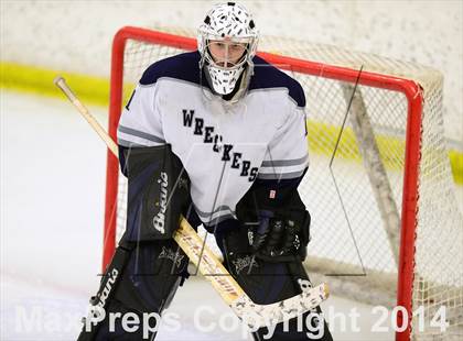 Thumbnail 3 in Lyman Hall/Haddam-Killingworth @ Staples-Weston-Shelton (CIAC DIII 1st Round) photogallery.