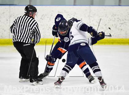 Thumbnail 3 in Lyman Hall/Haddam-Killingworth @ Staples-Weston-Shelton (CIAC DIII 1st Round) photogallery.