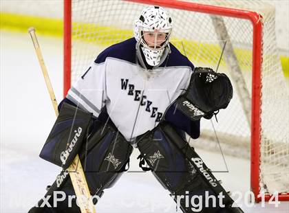 Thumbnail 3 in Lyman Hall/Haddam-Killingworth @ Staples-Weston-Shelton (CIAC DIII 1st Round) photogallery.