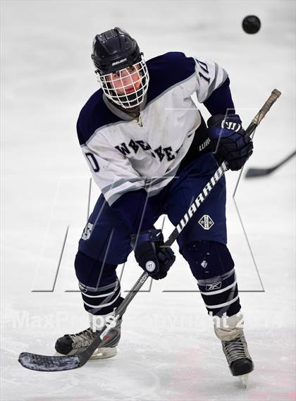 Thumbnail 3 in Lyman Hall/Haddam-Killingworth @ Staples-Weston-Shelton (CIAC DIII 1st Round) photogallery.
