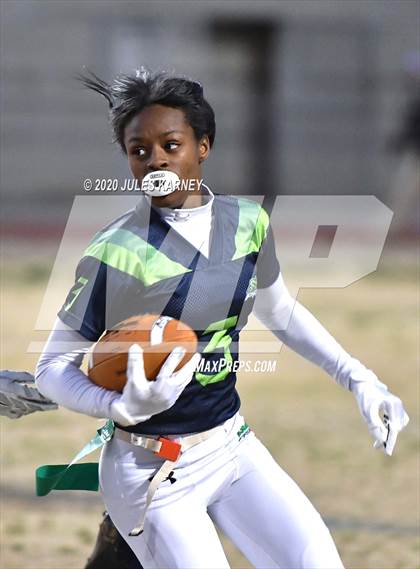 Thumbnail 3 in Green Valley vs Clark (NIAA 4A Desert Region Championship) photogallery.