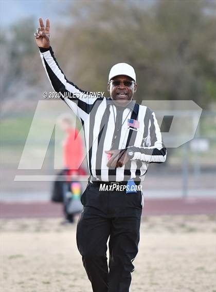 Thumbnail 2 in Green Valley vs Clark (NIAA 4A Desert Region Championship) photogallery.