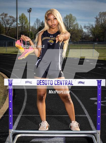 Thumbnail 3 in DeSoto Central (Team & Individual) photogallery.