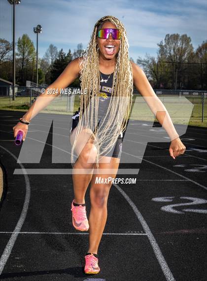 Thumbnail 2 in DeSoto Central (Team & Individual) photogallery.
