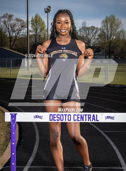 Thumbnail 1 in DeSoto Central (Team & Individual) photogallery.