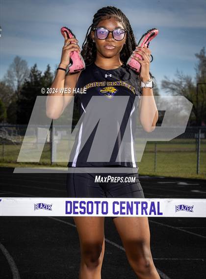 Thumbnail 2 in DeSoto Central (Team & Individual) photogallery.