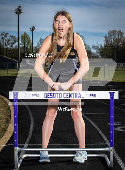 Thumbnail 1 in DeSoto Central (Team & Individual) photogallery.