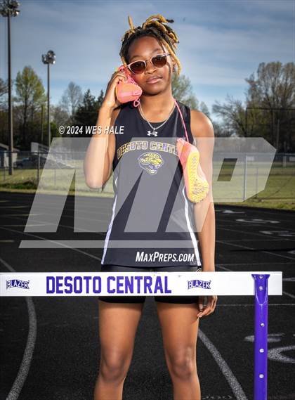 Thumbnail 3 in DeSoto Central (Team & Individual) photogallery.