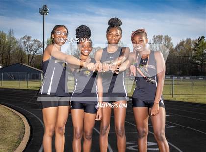 Thumbnail 2 in DeSoto Central (Team & Individual) photogallery.