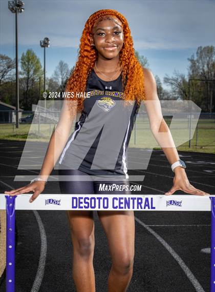 Thumbnail 3 in DeSoto Central (Team & Individual) photogallery.