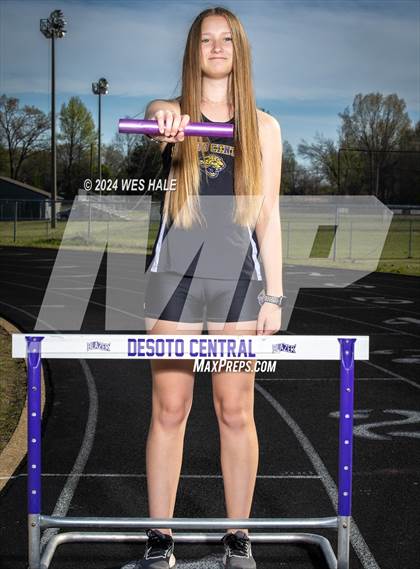 Thumbnail 1 in DeSoto Central (Team & Individual) photogallery.